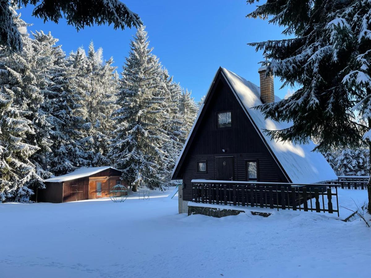 Hotel A Penzion Pegas Vlachovice Exteriör bild