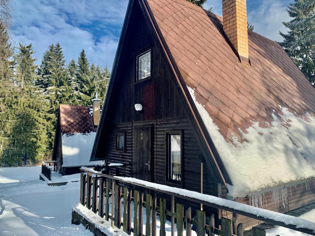 Hotel A Penzion Pegas Vlachovice Exteriör bild
